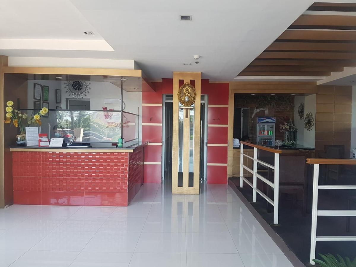 Villa Rosita Hotel Naga  Exteriör bild