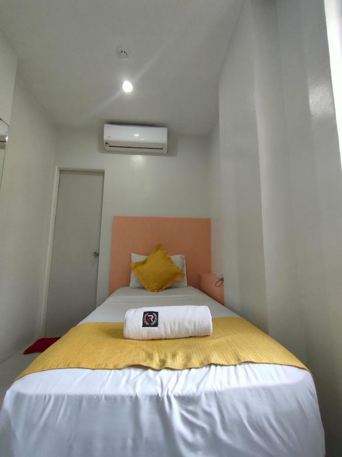 Villa Rosita Hotel Naga  Exteriör bild