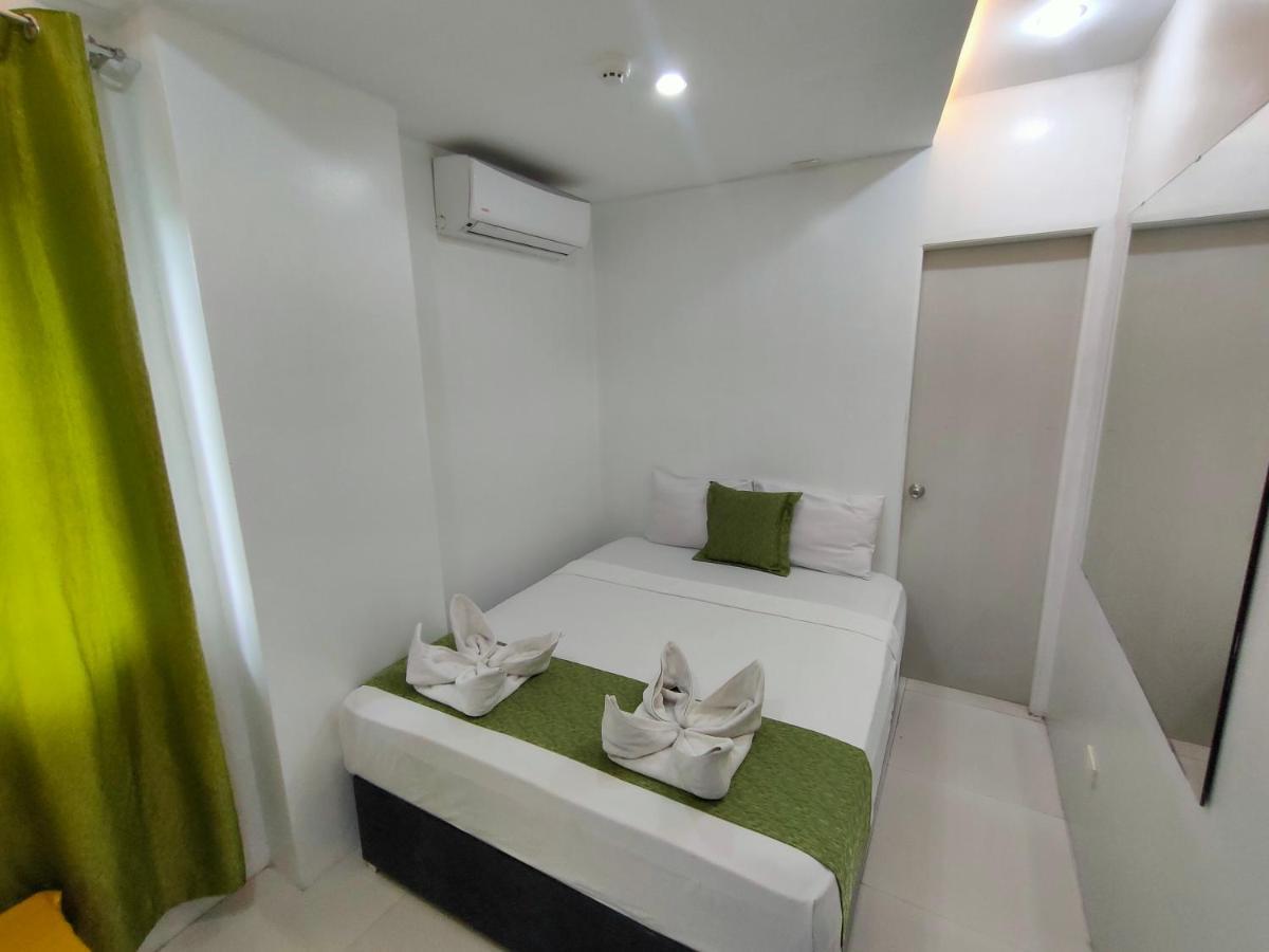 Villa Rosita Hotel Naga  Exteriör bild