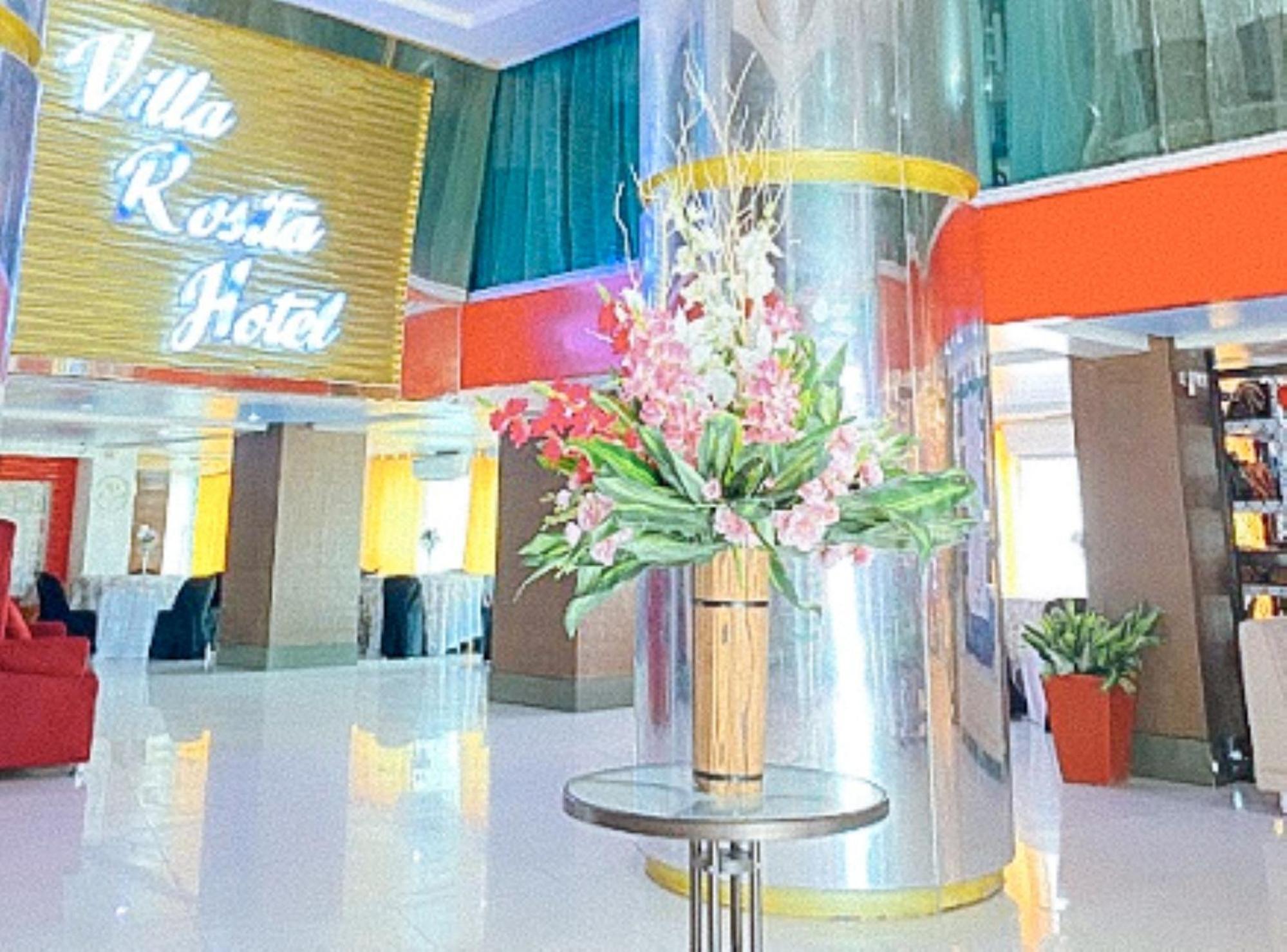 Villa Rosita Hotel Naga  Exteriör bild