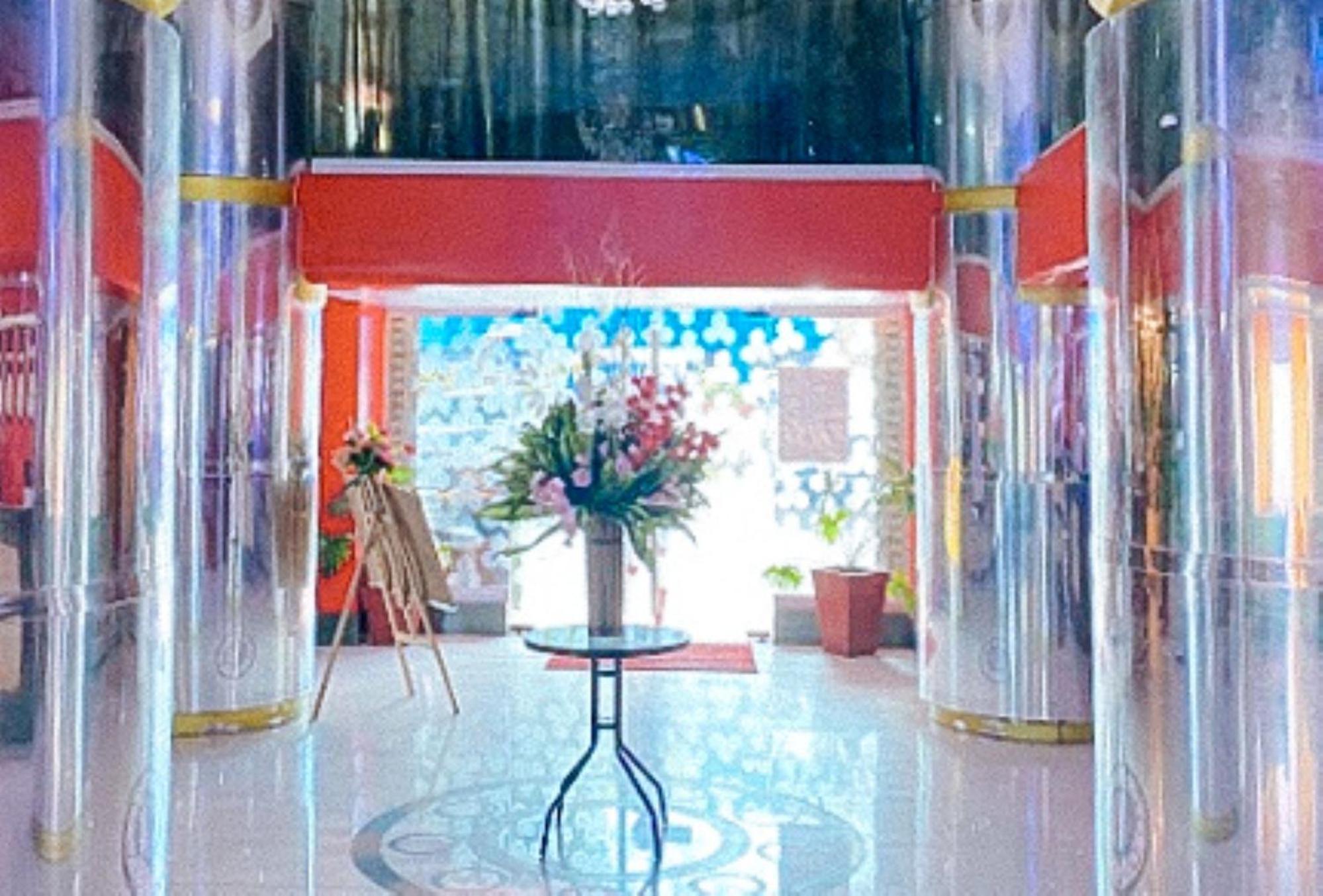 Villa Rosita Hotel Naga  Exteriör bild